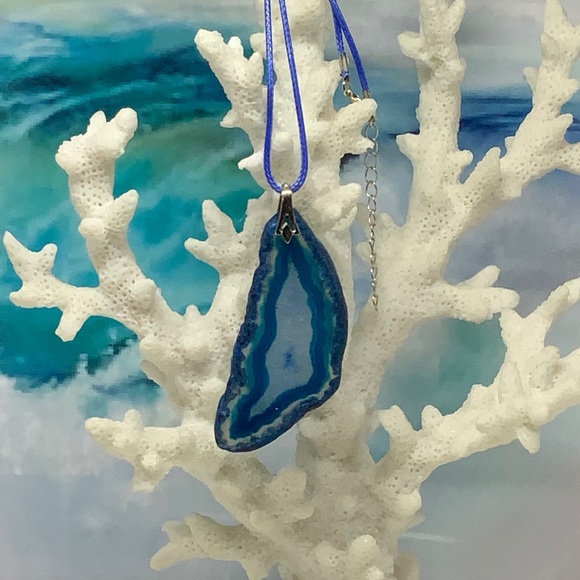 Handcrafted Blue Druzy Geode Agate Slice Necklace on Waxed Cotton Cord - Picture 5 of 13
